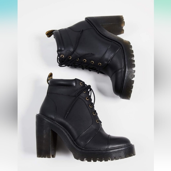 Dr Martens Averil Boots - Picture 12 of 15